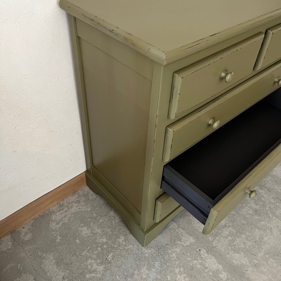 Image 1 of Cassettiera con patina verde