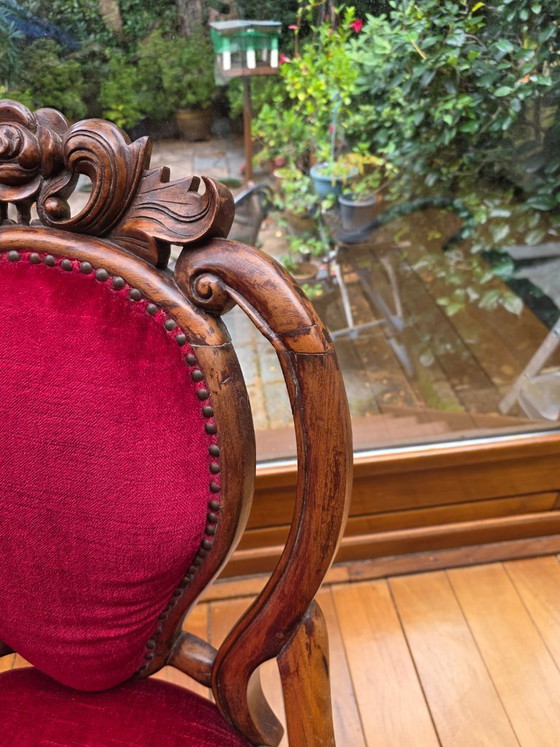 Due sedie antiche con rivestimento rosso, Sedie da camera, Legno, Tessile, Klassiek (foto 8 di 9)