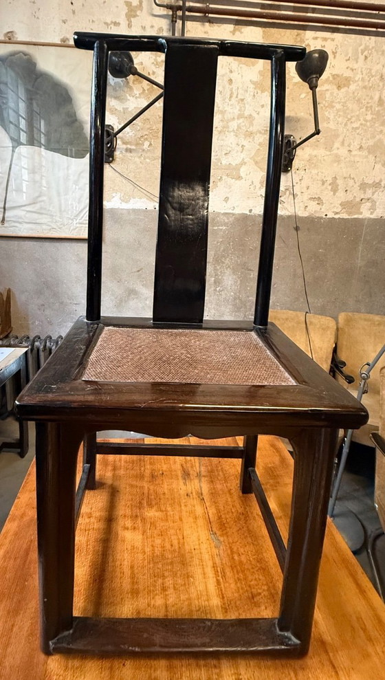 Image 1 of 2 Antieke Chinese Yoke Back stoelen 