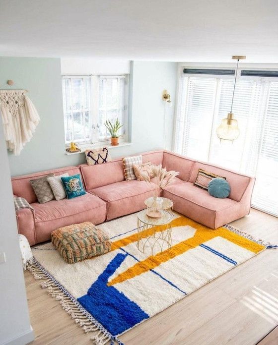 Image 1 of Luxury Handmade Rug 250cmx150cm 