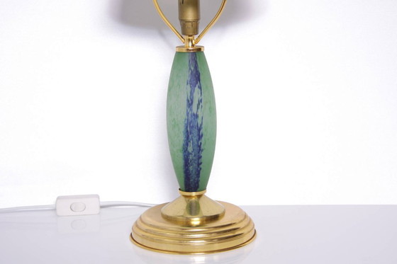 Image 1 of Tafellamp glazen kap opaal glas kunststeen messing 46cm 80s vintage