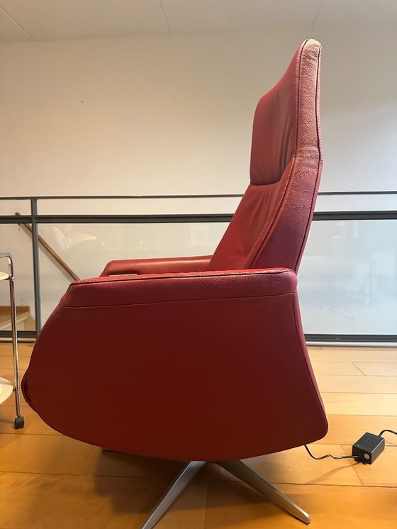 Image 1 of Luxuriöser elektrischer Relaxsessel in rotem Leder – mit Garantie und Rechnung