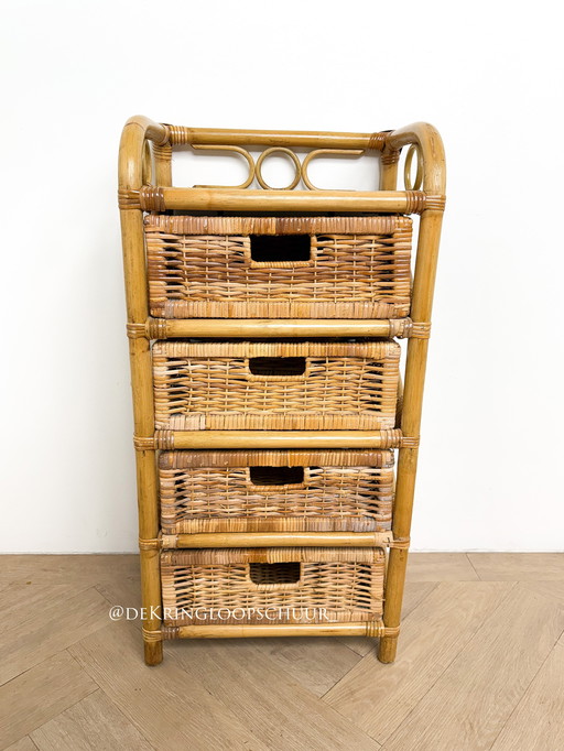 Cassettiera vintage in rattan, quattro cassetti