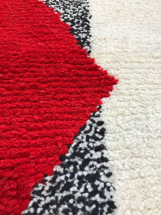 Contemporary Handmade Moroccan Rug – Berber Style 300cm x 100cm – Rugs & carpets, Wool (photo 6 of 6)