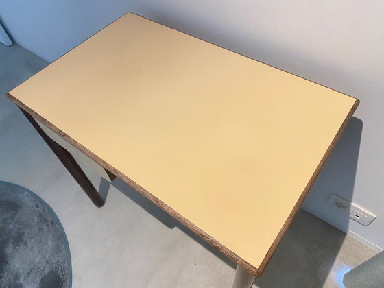 Image 1 of Table d'écolier Elco vintage avec structure en acier et tiroir – vers 1965