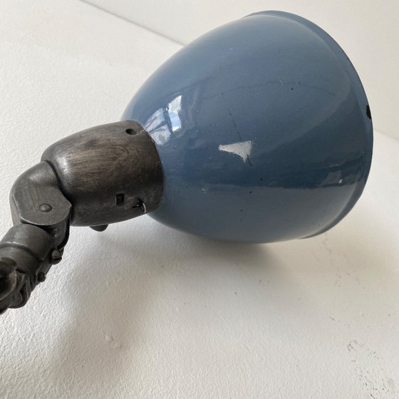 Image 1 of VECCHIA LAMPADA INDUSTRIALE A FISARMONICA "SIEMENS