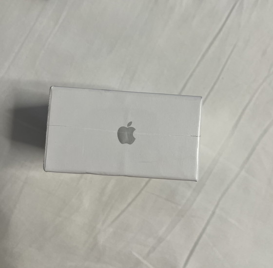 Image 1 of AirPods Pro 3