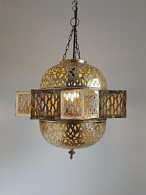 Image 1 of Lampada a sospensione in filigrana orientale fatta a mano