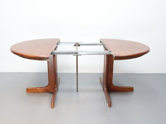 Image 1 of Mesa de comedor redonda Casala