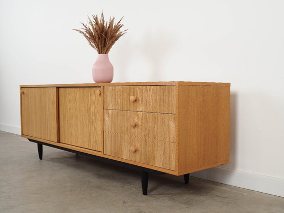 Image 1 of Credenza in rovere, design scandinavo