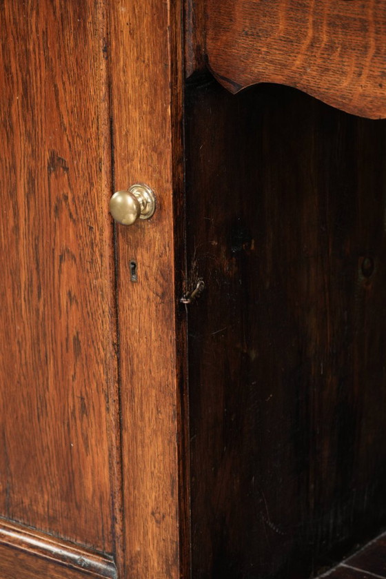 Precioso Aparador con vitrina Antiguo Inglés del Siglo XVIII de Madera de Roble con Cristal Original y (photo 8 of 10)