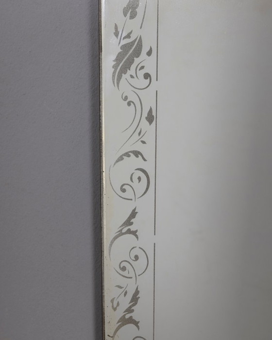Vintage Italiaanse design wandspiegel uit de jaren 1940 met gedecoreerd glas. (photo 7 of 12)