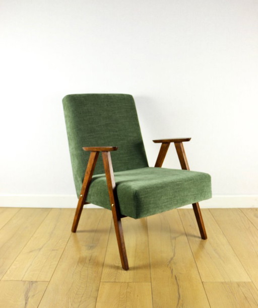 Classic green olive structural armchair like Chierowski