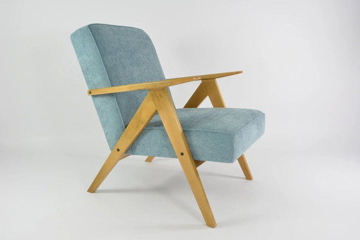 KOMPAS-Sessel aus himmelblauem Bouclé