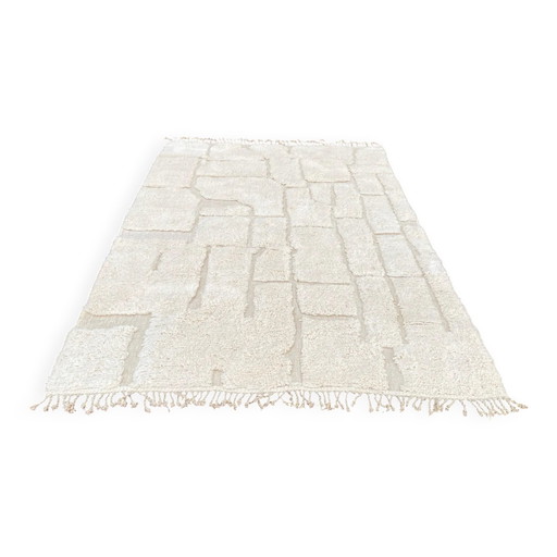 Alfombra bereber marroquí en crudo 300x200 cm – patrón geométrico en relieve