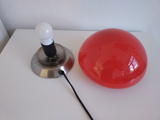 Lampada da tavolo con paralume in vetro rosso, Out of the blue, Lampade da tavolo, Metallo, Space Age (foto 9 di 9)
