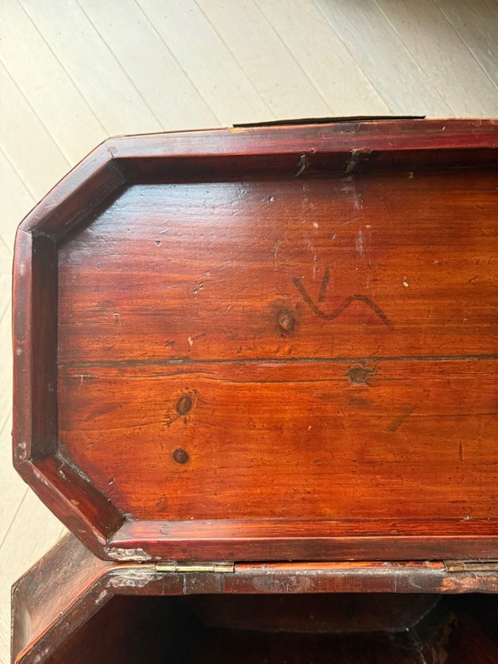 Image 1 of Auténtico cofre nupcial chino, antiguo.