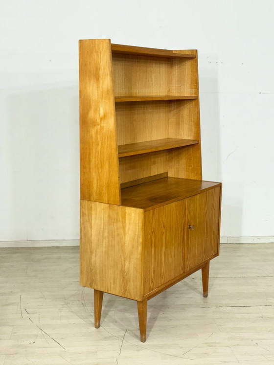 Image 1 of Mobile Hellerau vintage / Credenza alta di metà secolo / Cassettiera / Serie 602 Senesche