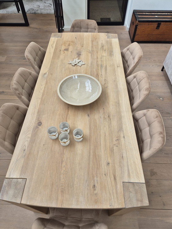 Image 1 of Esstisch Eiche massiv hell 210 x 90