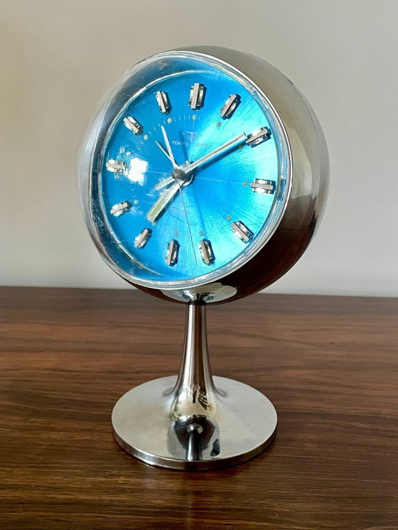 Image 1 of 70s Vintage Retro Originele Tafelklok Opwindklok Wekker