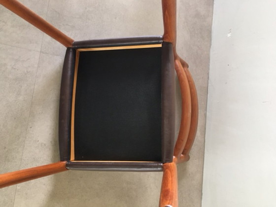 Image 1 of Deens stoelen van Niels O. Møller.