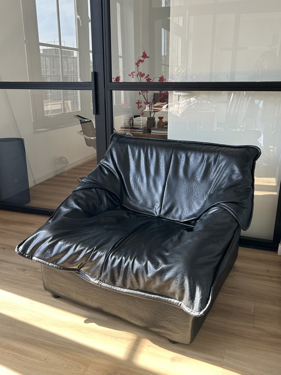 Image 1 of Mooie zwart leren fauteuil