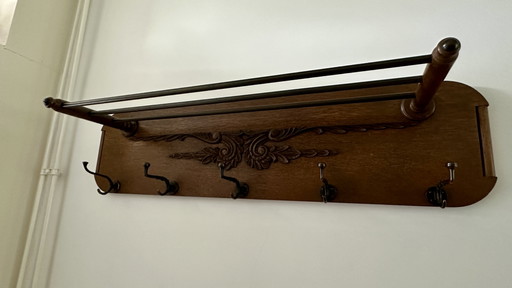 Klassieke vintage kapstok hout met leggedeelte