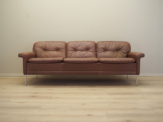 Image 1 of Canapé en cuir marron, Design danois, années 1960, Manufacture : AS Vejen Polstermøbelfabrik