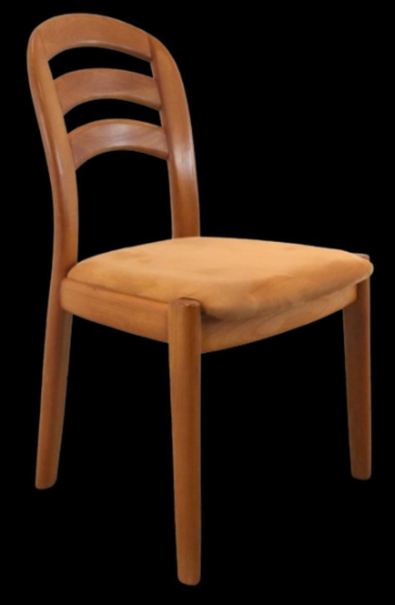 Image 1 of Set 4 Glostrup eetkamerstoelen stoelen massief teak Deens vintage