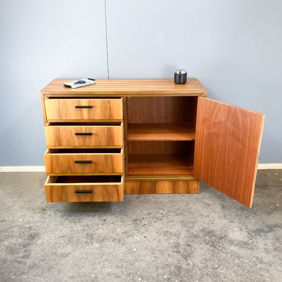 Image 1 of Cassettiera d'epoca, cassettiera, noce, anni '60, Midcentury