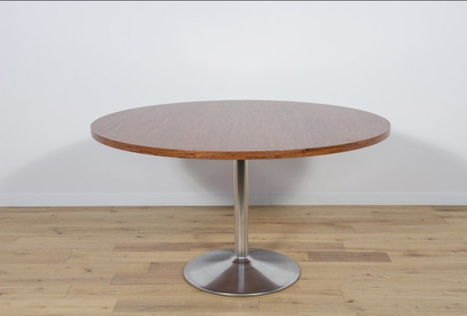 Preciosa mesa de comedor de diseño danés vintage – Jatoba y aluminio – años 70 – Ø130 cm – eettafels