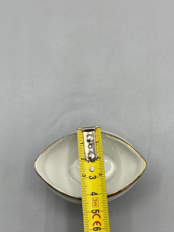 Saucière miniature en porcelaine florale des années 1950-1970 – Objets déco (photo 3 of 4)