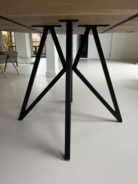 Image 1 of Ronde tafel Studio Henk Butterfly quad rond 140 cm