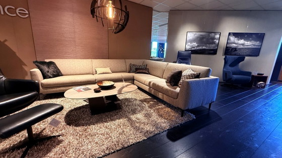 Image 1 of Evidence hoekbank Brisa in stof Charm met 45% korting)