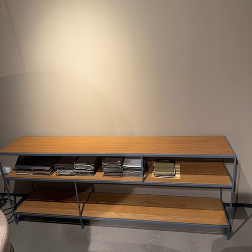 Bert Plantagie Luna sidetable