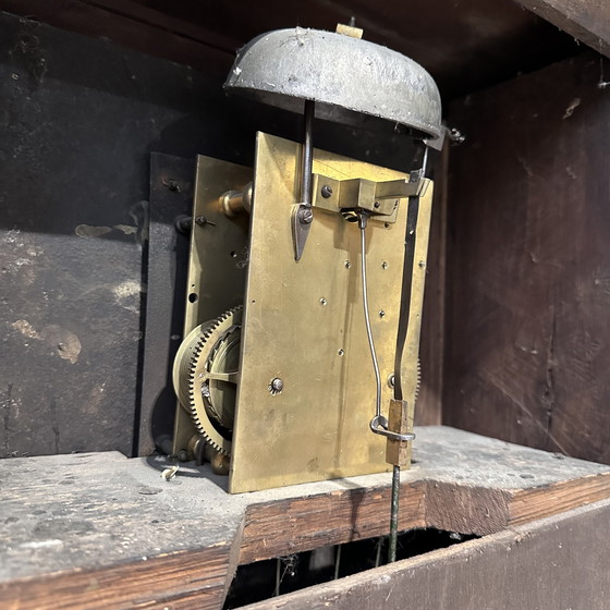 Image 1 of Horloge de parquet anglaise ancienne – R. Griffiths, Denbigh, fin XVIIIe / début XIXe siècle