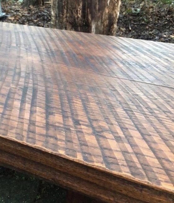 Image 1 of Robuuste gedisseld eiken Vintage 70’s Brutalist coffeetable