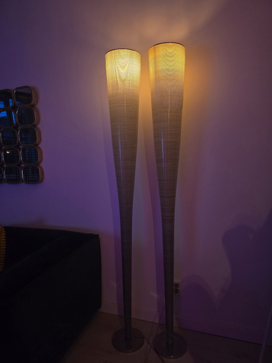 Image 1 of Ensemble de 2 lampadaires Foscarini Mite originaux – Marc Sadler – Design haut de gamme 187 cm de haut et à intensité variable !