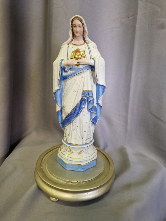 Image 1 of Mary statue with bell jar