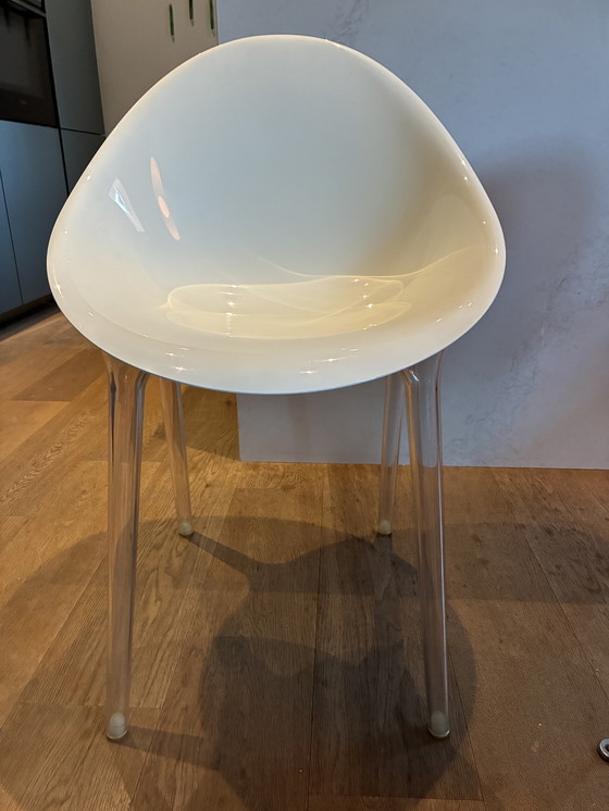 Image 1 of Kartell Ero S blanc, 4 bases différentes. Également disponible séparément.