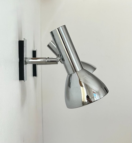 Image 1 of Coppia di applique orientabili in metallo cromato, Francia 1970