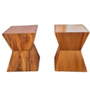 Tables pyramidales vintage en bois massif