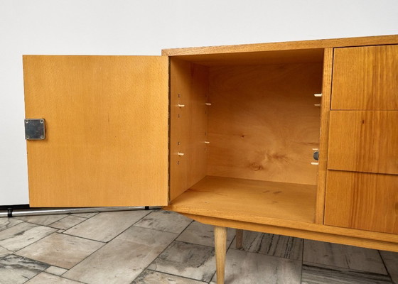 Vintage Long Sideboard, 1960s, Czechoslovakia – Wood (photo 10 of 19)