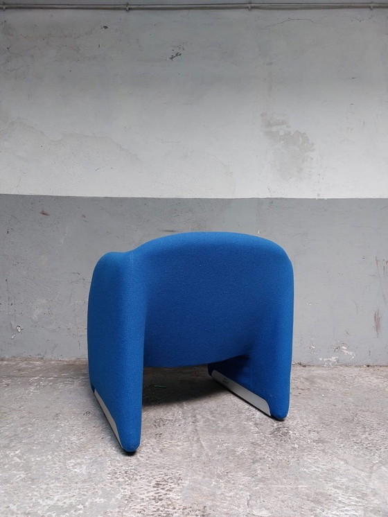 Image 1 of Ben Chair Artifort