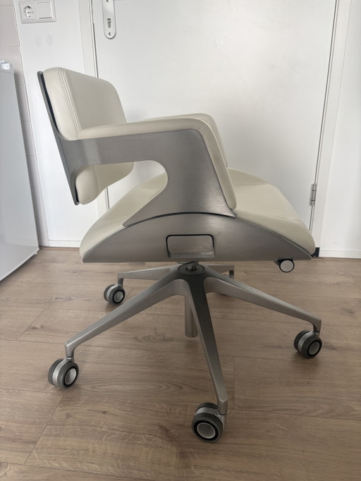 Interstuhl 162s Blanco Plata – draaistoelen, Aluminium, Leather (photo 2 of 5)