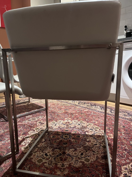 Image 1 of Hermosas sillas Applebee - Diablo