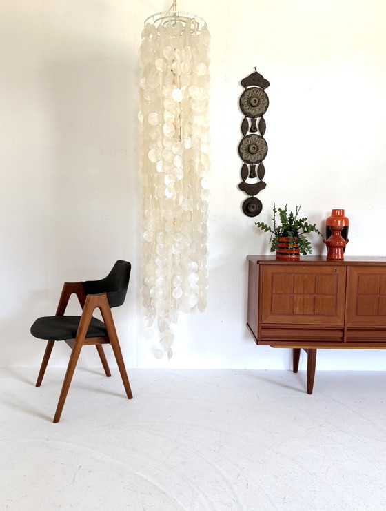 Image 1 of Lampada vintage XXL (200 cm) in conchiglia di capiz, Italia '80