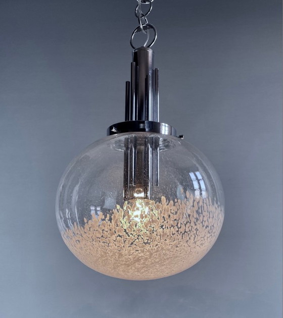 Image 1 of Space Age hanglamp uit 1970 van Murano glas en chroom, toegeschreven aan Carlo Nason voor Mazzega.