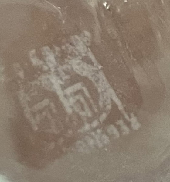 Image 1 of Corneleis de Lorm - Vase ou bol en verre Iris