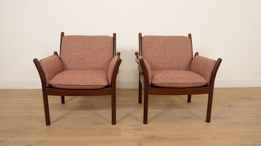 Set of 2 vintage armchairs | Illum Wikkelsø for Silkeborg | Model Genius | Mahogany